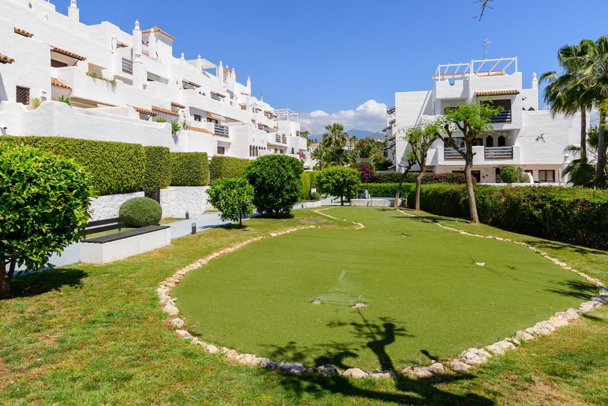 Golf Hills Bed & Breakfast Estepona Eksteriør bilde